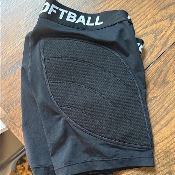 Nike Softball Girls slider shorts. Size Medium - Picture 3 of 4